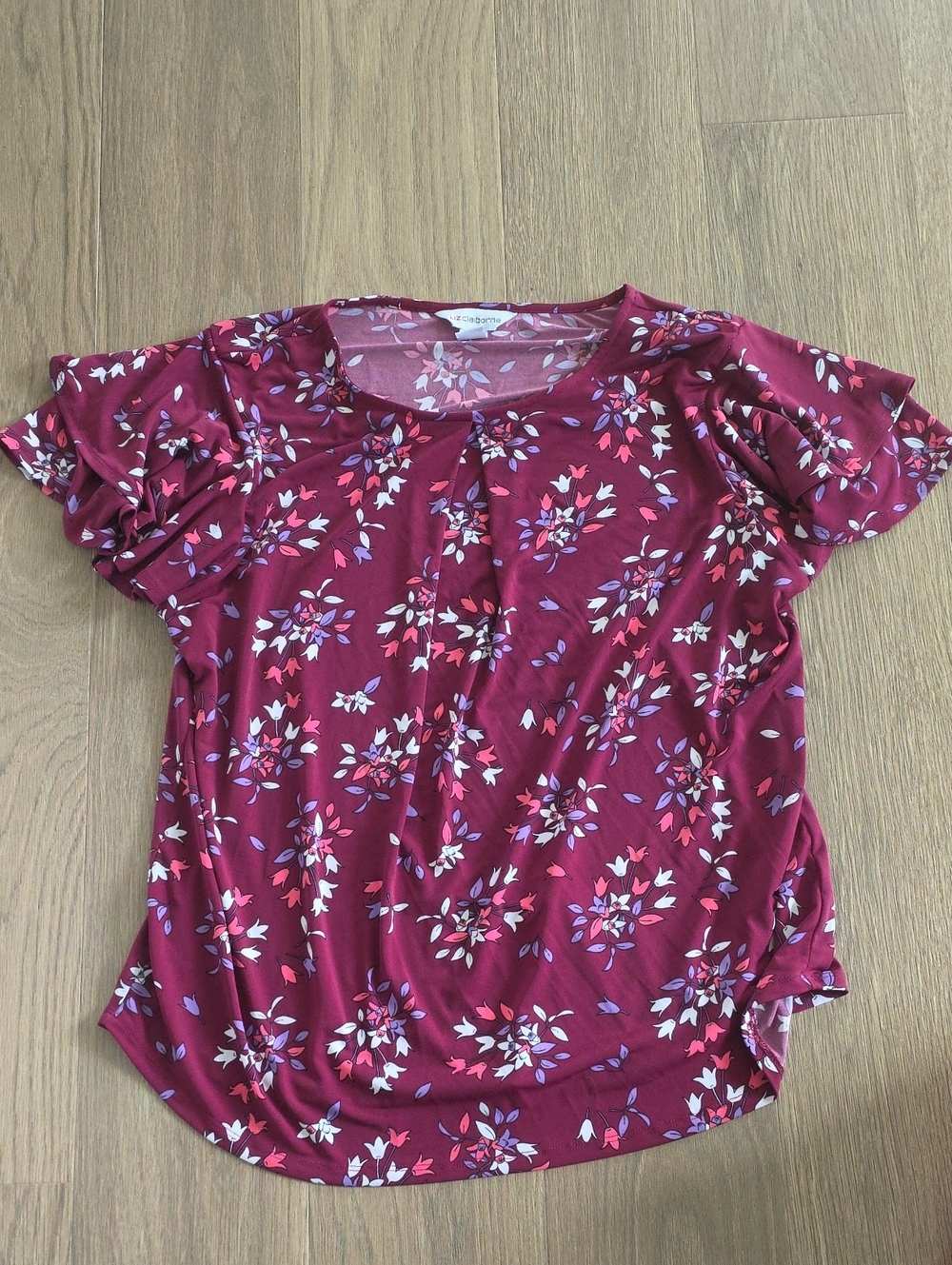 Liz Claiborne Berry Floral Ruffle-Sleeve Tee